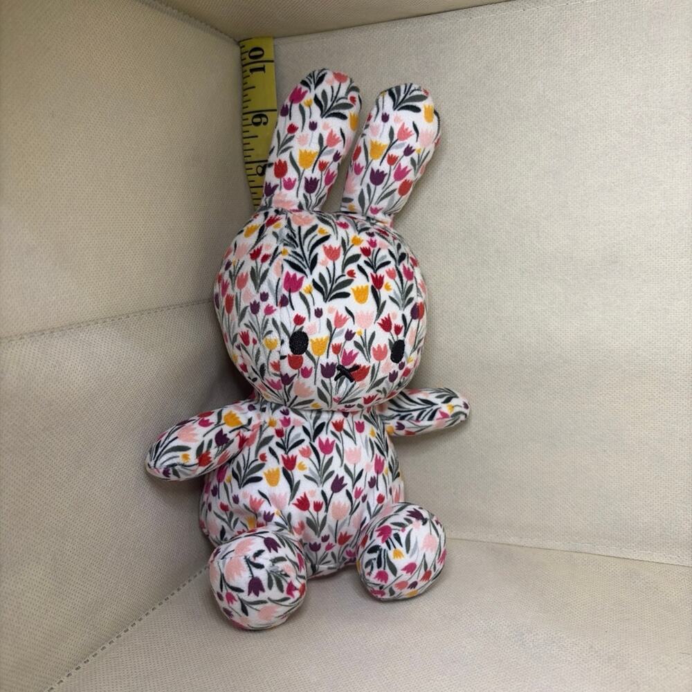 Nijntje Miffy Dick Bruna Dutch Design Tulips Miffy 9” Plush Bon Ton Toys